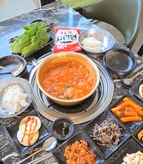 중문 그때그집 - 숙성 흑돼지 김치찌개 4인분